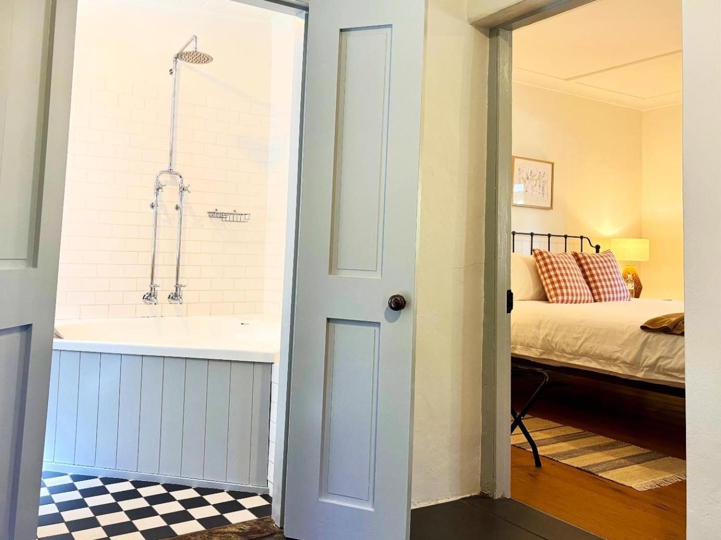 Goat Square House Lodge Tanunda